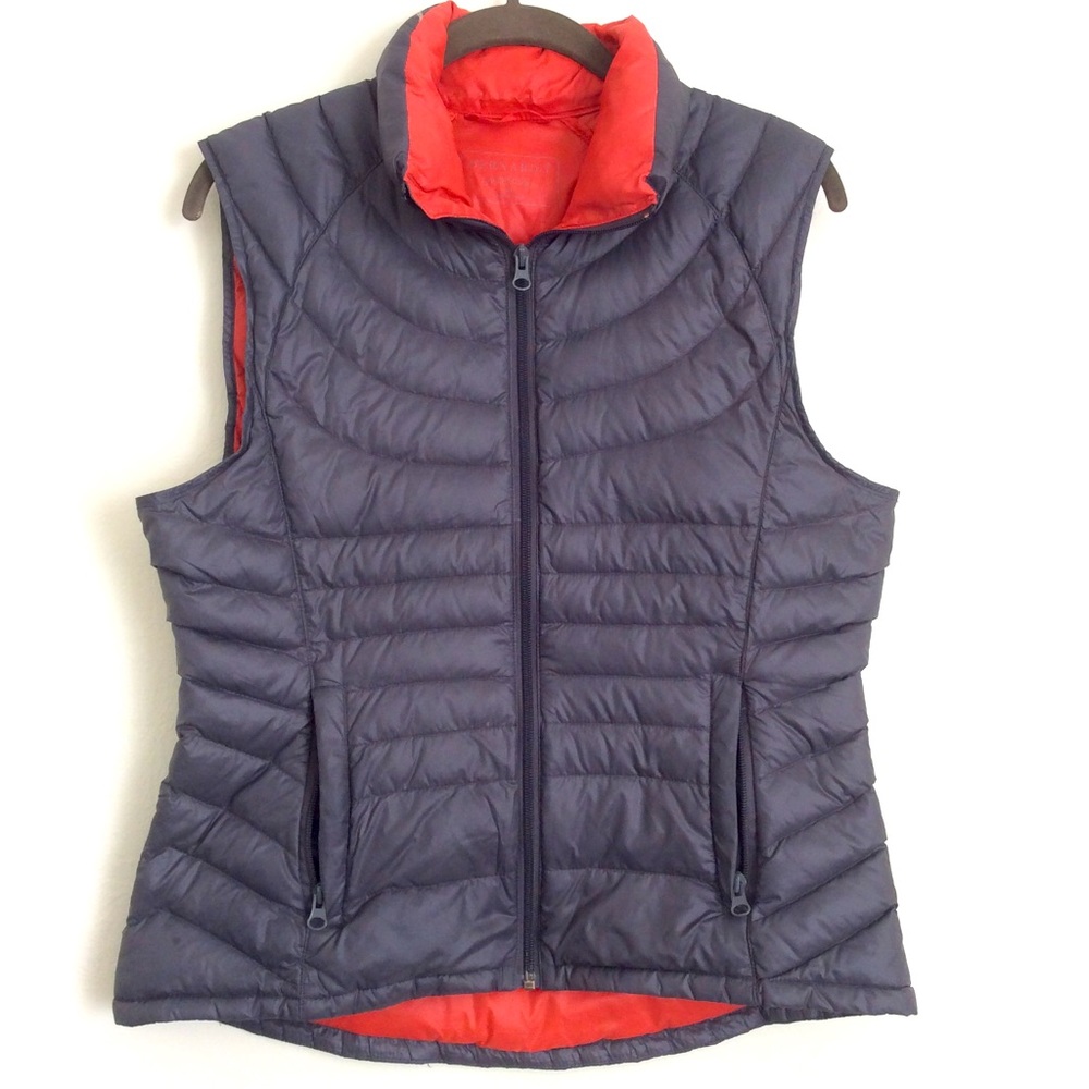 Bernardo Goose Down Feather-Light Nylon Packable Puffer Vest M